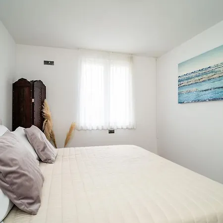 Luxury Libertas Apartment